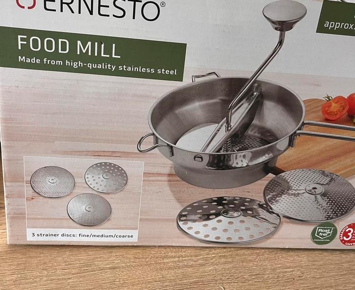Ernesto Roerzeef / Passe-vite - Nieuwstaat, Huis en Inrichting, Keuken | Keukenbenodigdheden, Nieuw, Ophalen of Verzenden