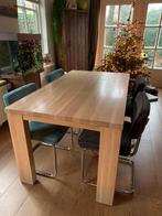 Robuuste houten tafel + 4 stoelen, Huis en Inrichting, Complete eetkamers, 4 tot 6 stoelen, Ophalen of Verzenden, Zo goed als nieuw