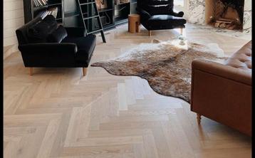 WEEKAANBIEDING! OP=OP!! EIKEN VISGRAAT PARKET KANT EN KLAAR beschikbaar voor biedingen