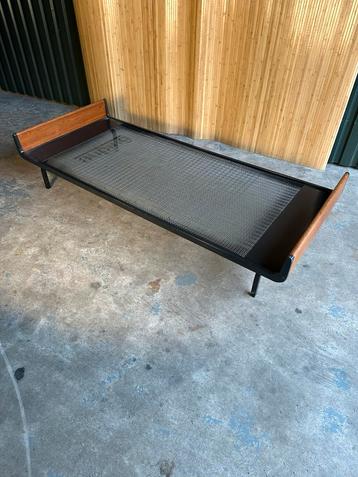 Auping Ariadne bed van Friso Kramer 195x84cm