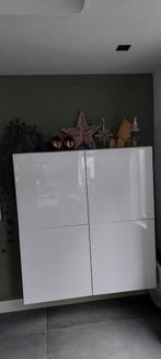 Besta kast wit hoogglans, Ophalen