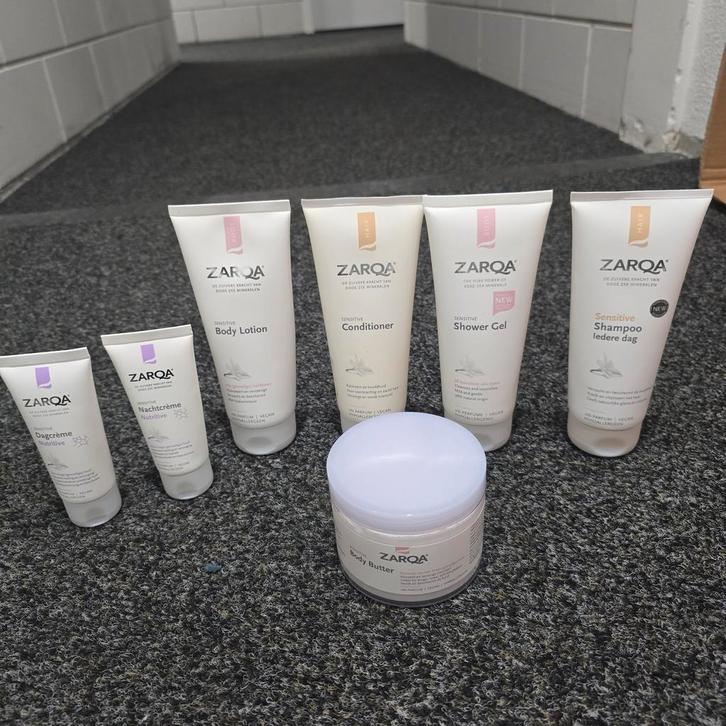 Zarqa Douche Producten - Gebruikt, Sieraden, Tassen en Uiterlijk, Uiterlijk | Cosmetica en Make-up, Gebruikt, Toebehoren, Gehele gezicht