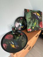 Set met 2 dienbladen, 2 kussens en een kaars, Ophalen of Verzenden, Zo goed als nieuw