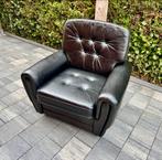 Wie o wie   Klassieke club chair - in prachtig zwart leer, Antiek en Kunst, Ophalen of Verzenden