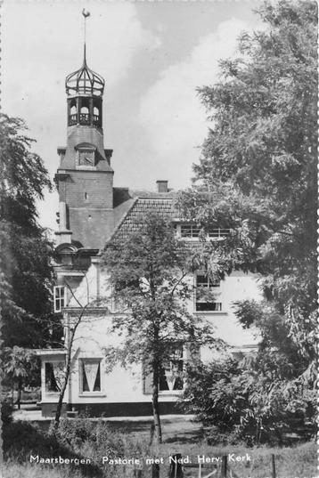 (304-073-047) Maarsbergen Pastorie met Ned. Herv. Kerk beschikbaar voor biedingen