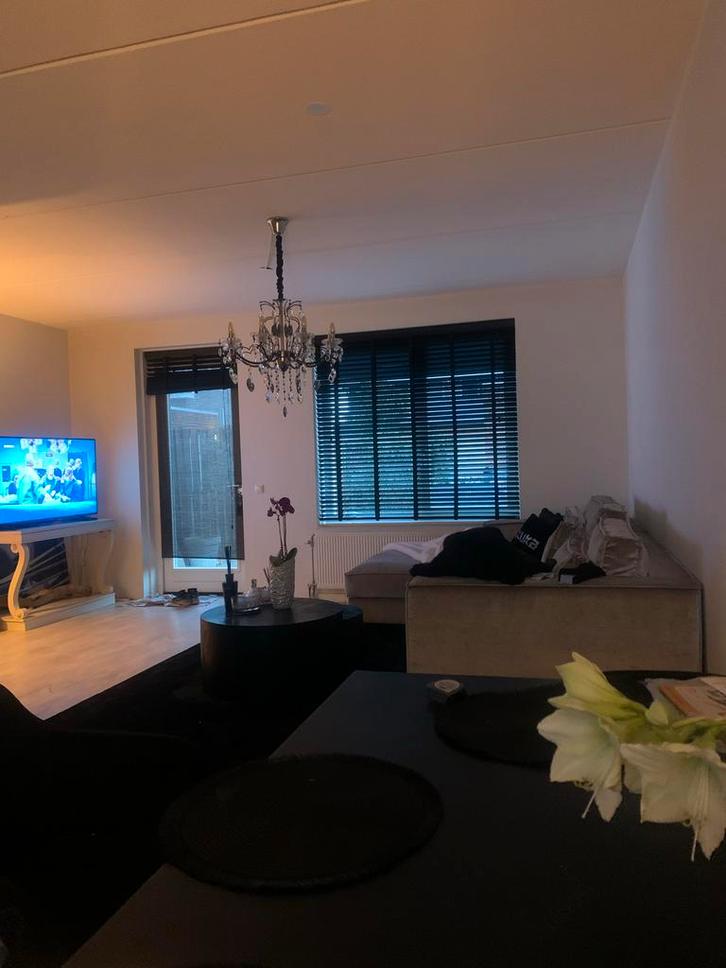 Woningruil u na hoef en haag (Vianen ), Huizen en Kamers, Kamers te huur, Utrecht, 50 m² of meer