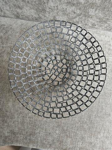 Zwarte Metalen Fruitschaal - Decoratief beschikbaar voor biedingen