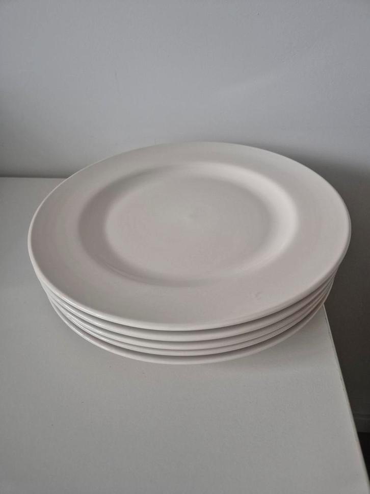 5 HEMA Dinerborden - Serie Onbekend zgan, Huis en Inrichting, Keuken | Servies, Gebruikt, Bord(en), Effen, Aardewerk, Ophalen of Verzenden