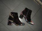 w2) sacha bloemen laarsjes maat 41 zgan, Verzenden, Zwart, Lage of Enkellaarzen, Zo goed als nieuw