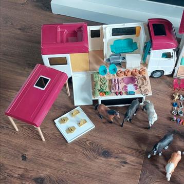 Schleich paardenvrachtwagen beschikbaar voor biedingen