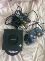 Nintendo Gamecube, Spelcomputers en Games, Spelcomputers | Nintendo GameCube, Ophalen of Verzenden, Gebruikt, Paars, Met 1 controller