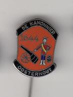 Oosterhout De Kannonier speldje, Verzamelen, Speldjes, Pins en Buttons, Gebruikt, Niet vindbaar, Niet vindbaar, Speldje of Pin