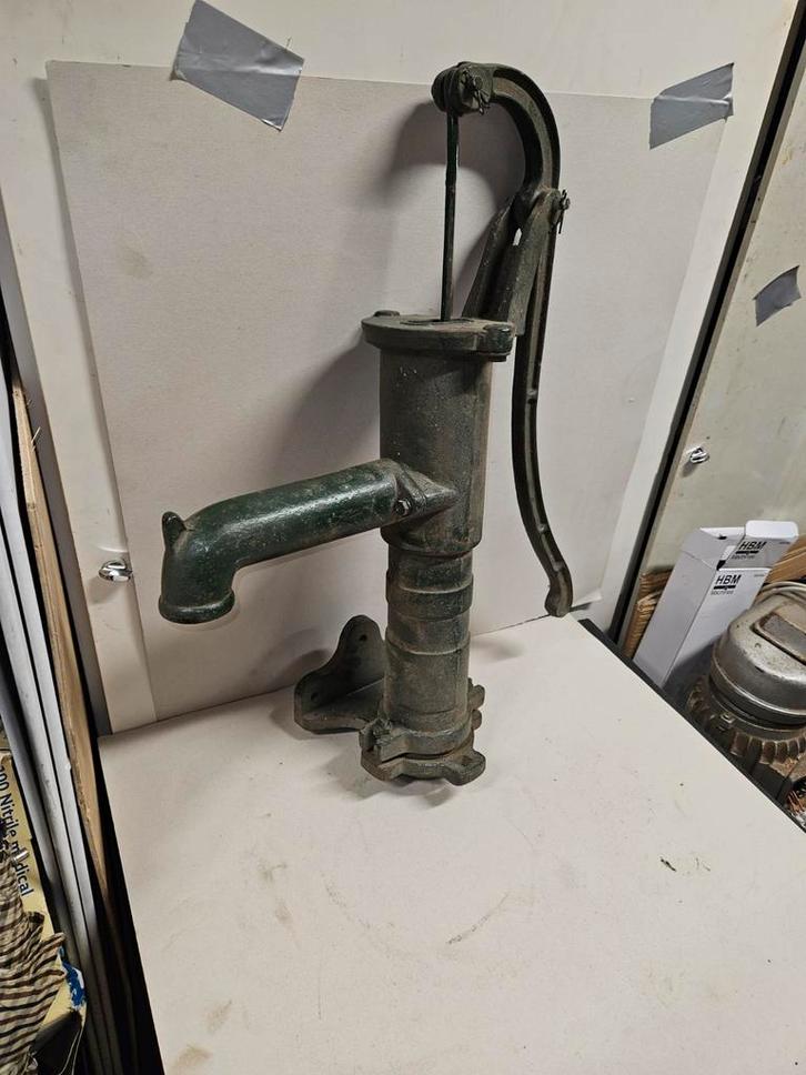 Hand waterpomp - Decoratief, Tuin en Terras, Waterpompen, Gebruikt, Handmatig, Voorzetpomp, Ophalen of Verzenden