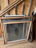Velux Dakraam, Doe-het-zelf en Verbouw, Gebruikt, Raamkozijn, Inclusief glas, 75 tot 150 cm