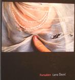 Forsaken - Lana Slezic, Verzenden, Zo goed als nieuw, Fotografen