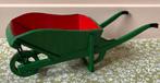 Kruiwagen voor pop groen rood boer boerin tuinman tuinvrouw, Ophalen of Verzenden, Zo goed als nieuw, Accessoires