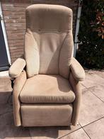 Doge Elektrische Sta-Op-relax-stoel in nieuwstaat,beige stof, Ophalen, Zo goed als nieuw, Metaal