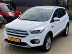 Ford Kuga 1.5 EcoBoost 182 PK AWD Titanium NIEUWSTAAT AUTOMA, Auto's, Ford, Automaat, Zwart, 4 cilinders, Wit