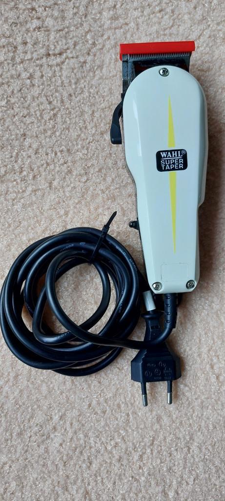 Wahl Super Taper Professionele Tondeuse, Sieraden, Tassen en Uiterlijk, Uiterlijk | Haarverzorging, Zo goed als nieuw, Haarverzorger of -hersteller