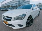 Mercedes  CLA-klasse Shooting Brake 200 Aut Leder Nav Xenon, Auto's, Te koop, Geïmporteerd, 5 stoelen, 1400 kg