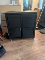 Ikea Kallax kast 2x2 op wielen, Ophalen, Met plank(en), Gebruikt, Minder dan 100 cm