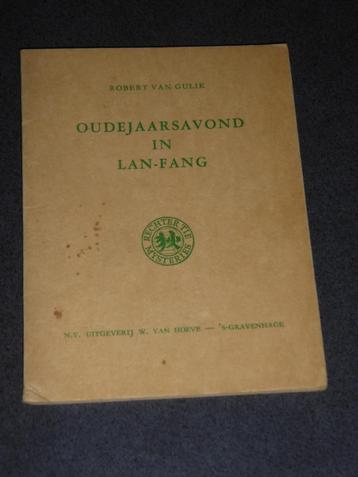 ROBERT VAN GULIK - OUDEJAARSAVOND IN LAN-FANG beschikbaar voor biedingen