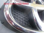 voorbumper embleem met houder Toyota Aygo, Auto-onderdelen, Carrosserie en Plaatwerk, Ophalen of Verzenden, Gebruikt, Toyota
