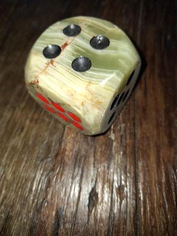 Onyx dobbelsteen brocante - 5+cm beschikbaar voor biedingen