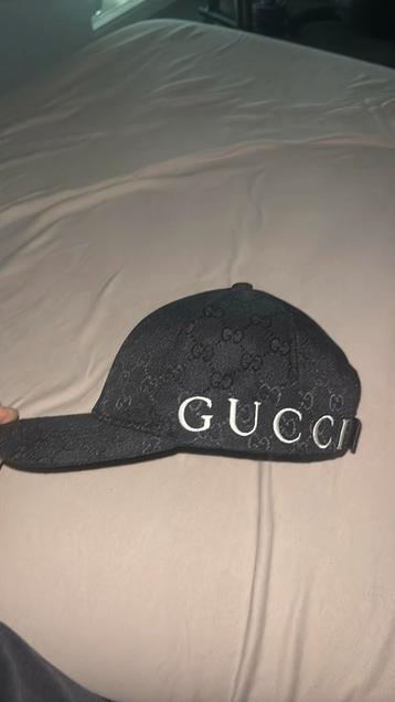 Gucci pet! beschikbaar voor biedingen