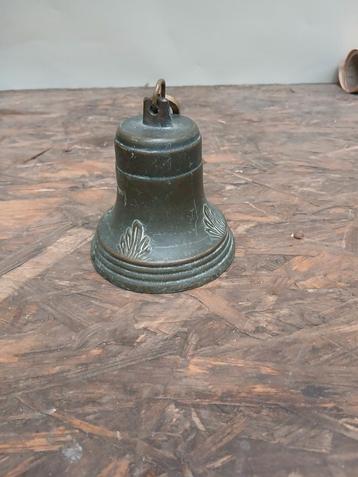 Bronzen Bel - Diameter 10 cm beschikbaar voor biedingen