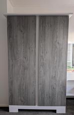 Kledingkast van Interbaby, grijs/wit, Kinderen en Baby's, Kinderkamer | Commodes en Kasten, Ophalen, 50 tot 70 cm, 100 cm of meer