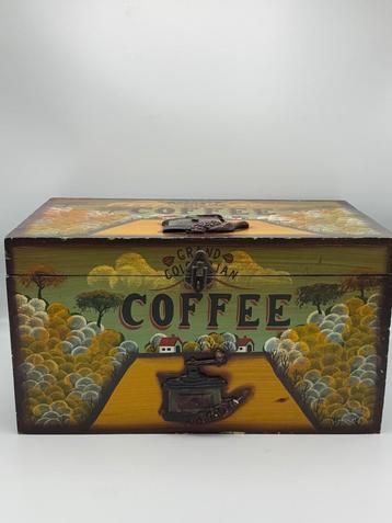 Vintage look koffie kist Grand Colombian Coffee beschikbaar voor biedingen
