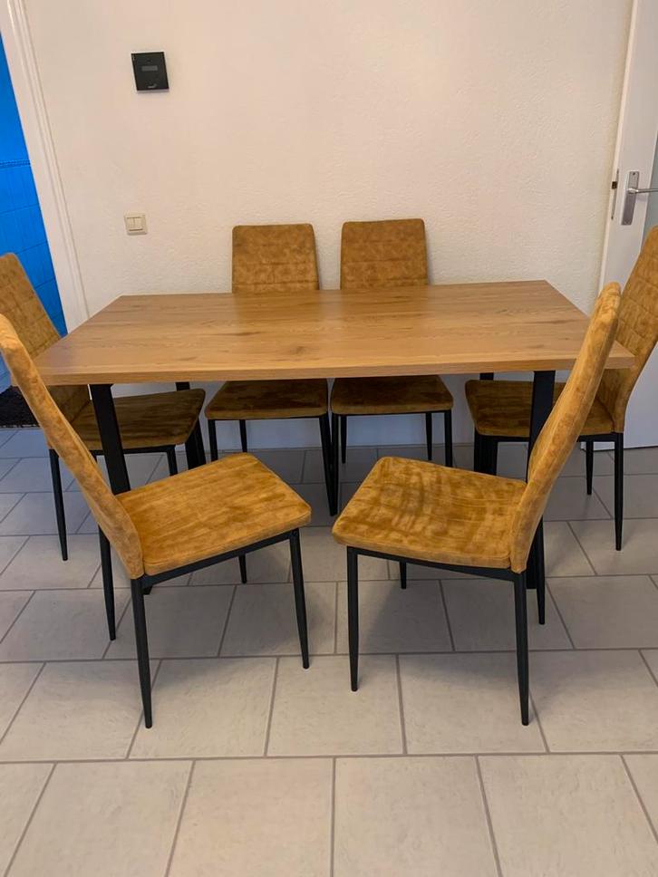 Complete eet tafel met stoelen 6 set eetkamer eetstoelen, Huis en Inrichting, Complete eetkamers, Zo goed als nieuw, 4 tot 6 stoelen