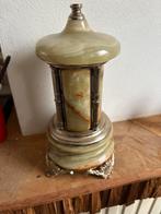 Antieke vintage draaibare sigarettencarrousel met muziek, Ophalen