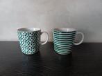Te koop: 2 mokken stip-streep van Hema - 250 ml, Ophalen, Zo goed als nieuw, Overige stijlen, Kop(pen) en/of Schotel(s)