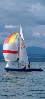 Yngling met trailer op kenteken zeer compleet, Watersport en Boten, Open zeilboten, Ophalen, Gebruikt, 6 meter of meer, Yngling