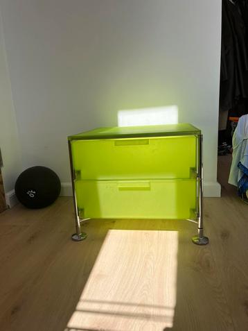 Kartell Mobil 1 2005 beschikbaar voor biedingen