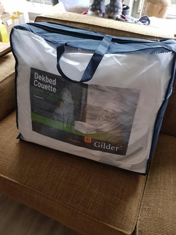 Gilder Wollen 4 seizoenen dekbed 240x220 cm  Nieuw  beschikbaar voor biedingen