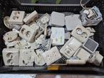 Stopcontacten schakelaars lasdozen alles in 1 x, Doe-het-zelf en Verbouw, Elektra en Kabels, Ophalen of Verzenden, Zo goed als nieuw