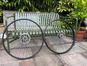 Wiel-set Specialized Adventure / Gravel (GEBRUIKT) beschikbaar voor biedingen