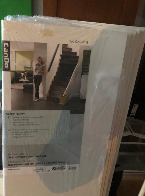 Traprenovatie: Overzettredes, kantlaminaat,stootbord, afwerk, Doe-het-zelf en Verbouw, Ladders en Trappen, Nieuw, Trap, Ophalen