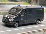 1:87 Mercedes Sprinter KMar , zelfbouw, Hobby en Vrije tijd, Modelauto's | 1:87, Ophalen of Verzenden, Zo goed als nieuw, Bus of Vrachtwagen