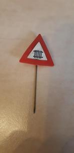 Speldjes Verkeer en Transport - Diverse verkeersborden 02, Ophalen of Verzenden, Gebruikt, Overige onderwerpen, Speldje of Pin