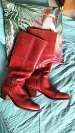 Spaanse leren laarzen rood 42, Kleding | Dames, Schoenen, Ophalen of Verzenden, Gedragen, Overige kleuren