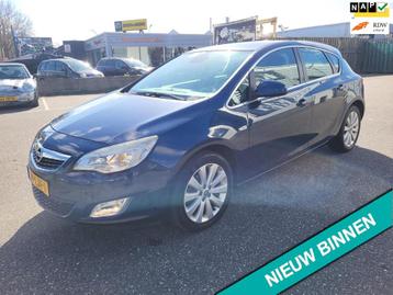 Opel Astra 1.4 Turbo Cosmo beschikbaar voor biedingen