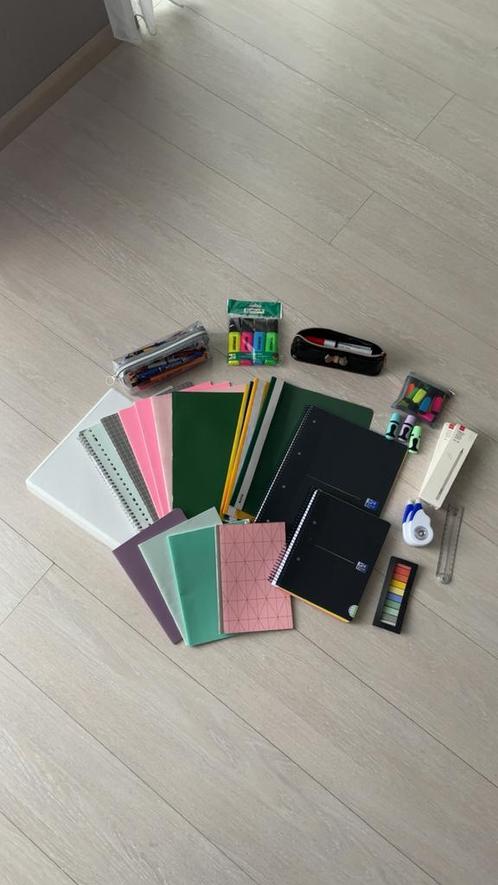 Diverse schoolspullen te koop, Diversen, Schoolbenodigdheden, Zo goed als nieuw, Ophalen of Verzenden