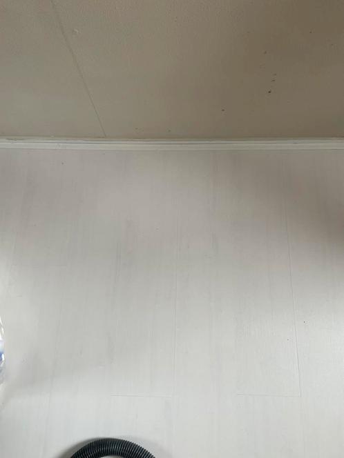 Laminaat, wit (ikea). Gratis, Huis en Inrichting, Stoffering | Vloerbedekking, Gebruikt, Laminaat, Wit, 25 tot 50 m², Ophalen