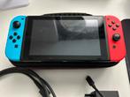 Nintendo switch hac-001 v1 inc toebehoren en spel, Spelcomputers en Games, Spelcomputers | Nintendo Switch, Ophalen, Zo goed als nieuw