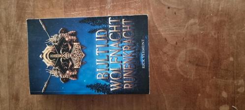 Rick Vermunt - Bijltijd, wolfnacht, runenkracht, Boeken, Fantasy, Zo goed als nieuw, Ophalen of Verzenden