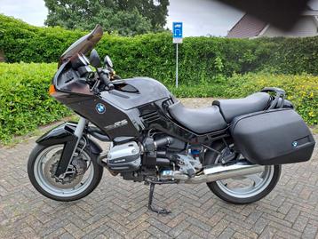 BMW . R 1100 RS . Zwart . Super mooi . Met zijkoffers . beschikbaar voor biedingen